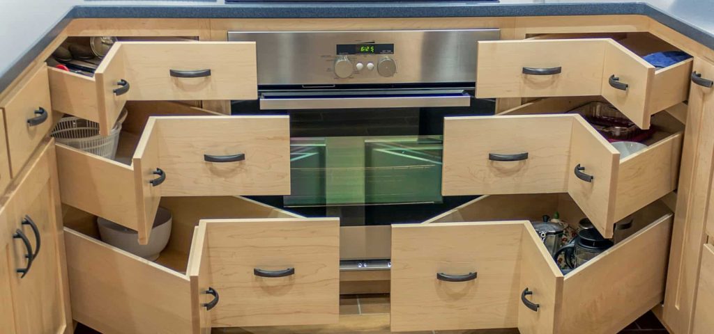 Sierra Cabinets - Custom Corner Cabinets